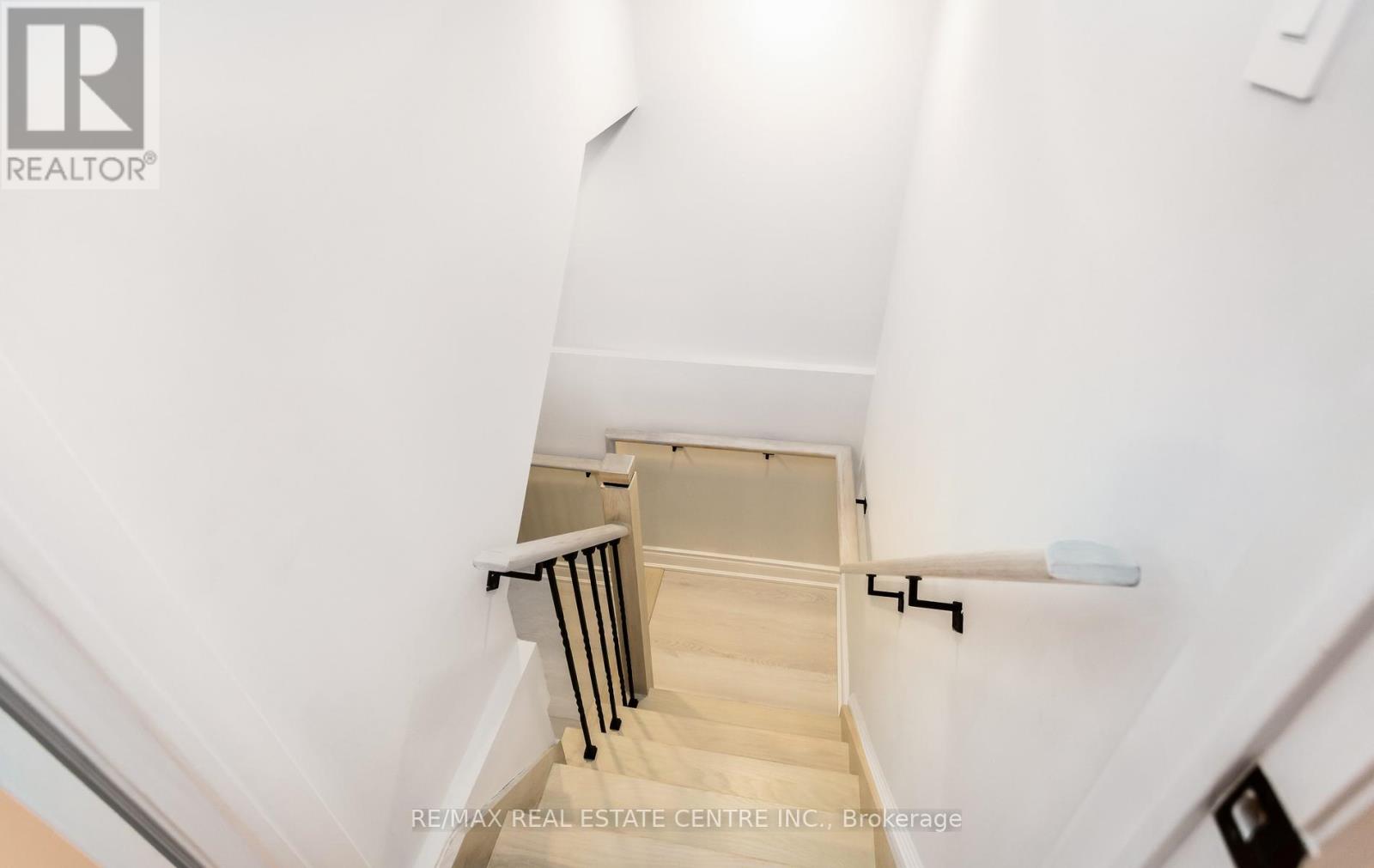 66 Herkes Drive, Brampton, Ontario  L6Y 4Z3 - Photo 33 - W13029534