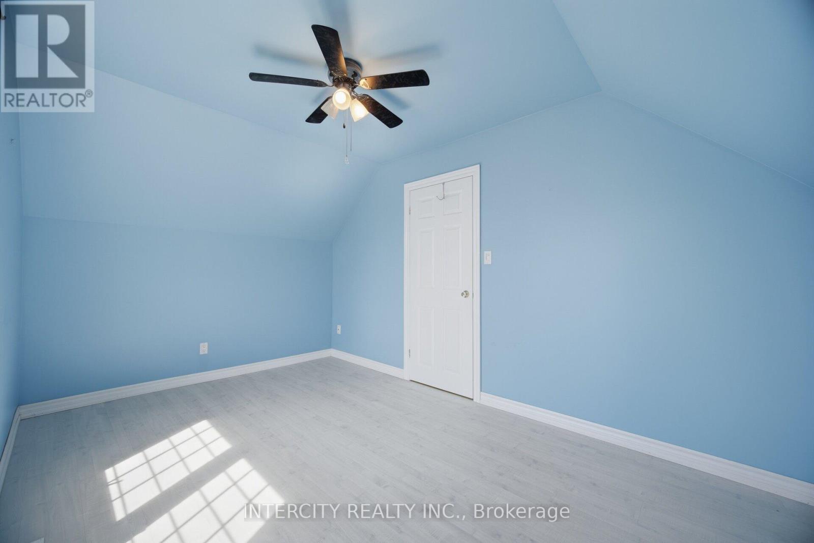 49 Mccaul Street, Brampton, Ontario  L6V 1J1 - Photo 27 - W13029606