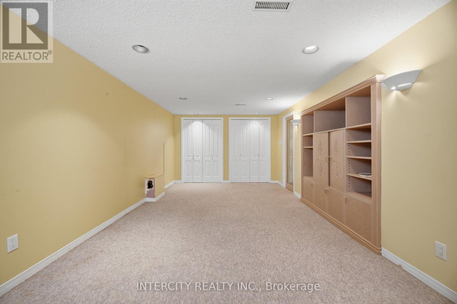 49 Mccaul Street, Brampton, Ontario  L6V 1J1 - Photo 32 - W13029606