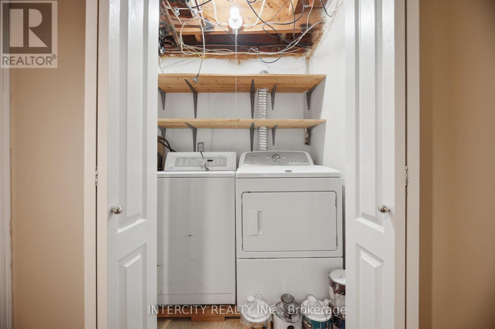 49 Mccaul Street, Brampton, Ontario  L6V 1J1 - Photo 37 - W13029606