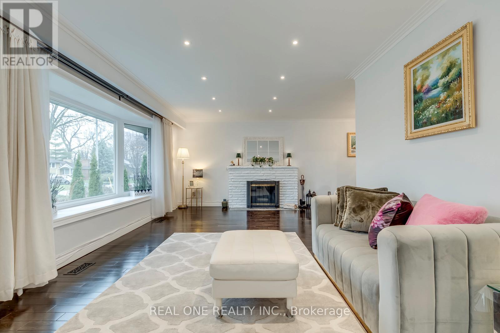 3537 Enniskillen Circle, Mississauga, Ontario  L5C 2M9 - Photo 12 - W13029612