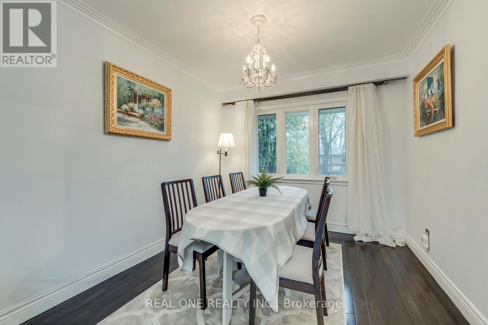 3537 Enniskillen Circle, Mississauga, Ontario  L5C 2M9 - Photo 15 - W13029612