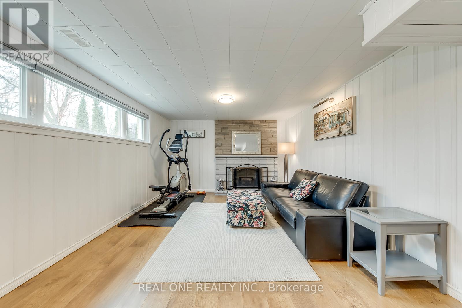 3537 Enniskillen Circle, Mississauga, Ontario  L5C 2M9 - Photo 29 - W13029612