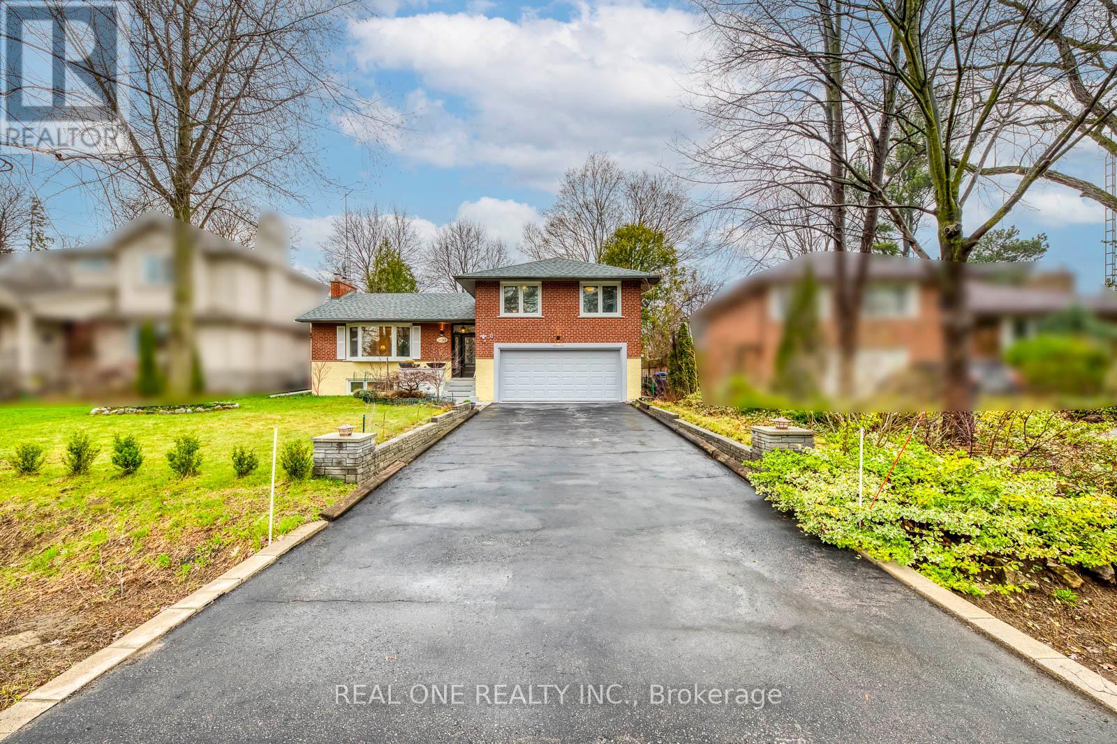 3537 Enniskillen Circle, Mississauga, Ontario  L5C 2M9 - Photo 8 - W13029612