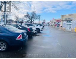 31-32 - 1772 ALBION ROAD, Toronto, Ontario