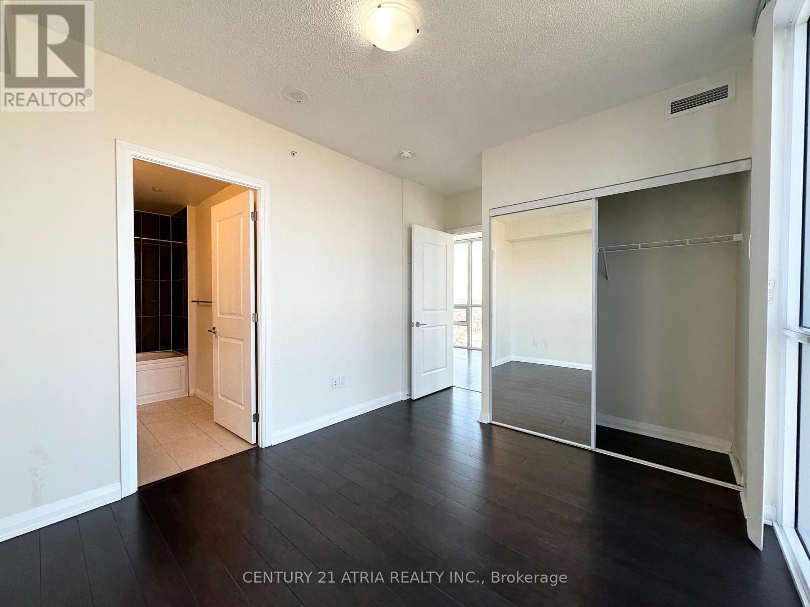 2017 - 5033 Four Springs Avenue, Mississauga, Ontario  L5R 0G6 - Photo 12 - W13029642