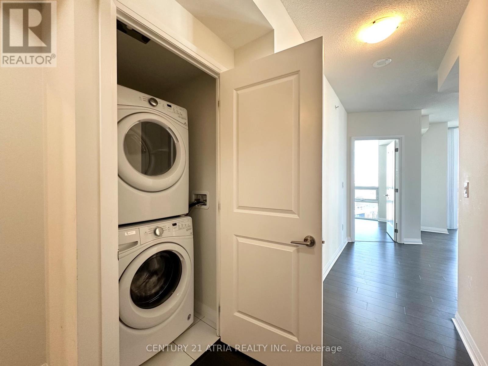 2017 - 5033 Four Springs Avenue, Mississauga, Ontario  L5R 0G6 - Photo 24 - W13029642