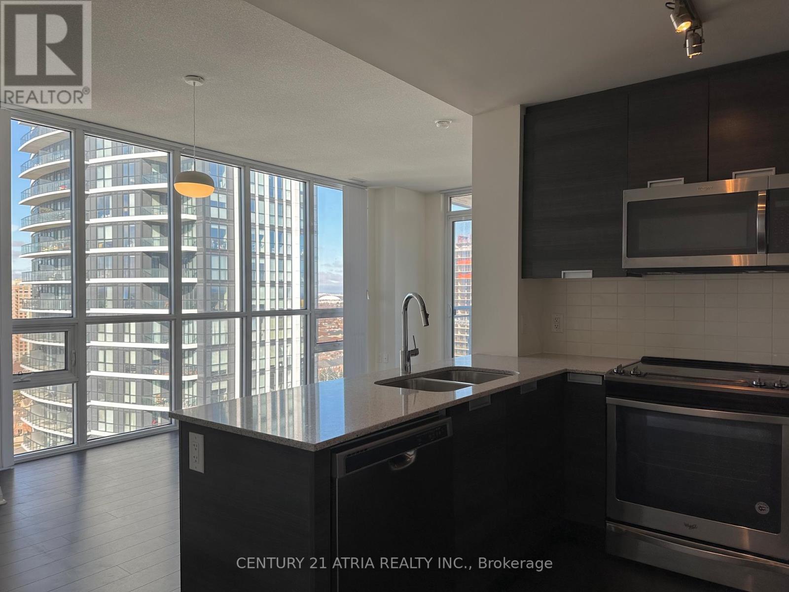 2017 - 5033 Four Springs Avenue, Mississauga, Ontario  L5R 0G6 - Photo 4 - W13029642