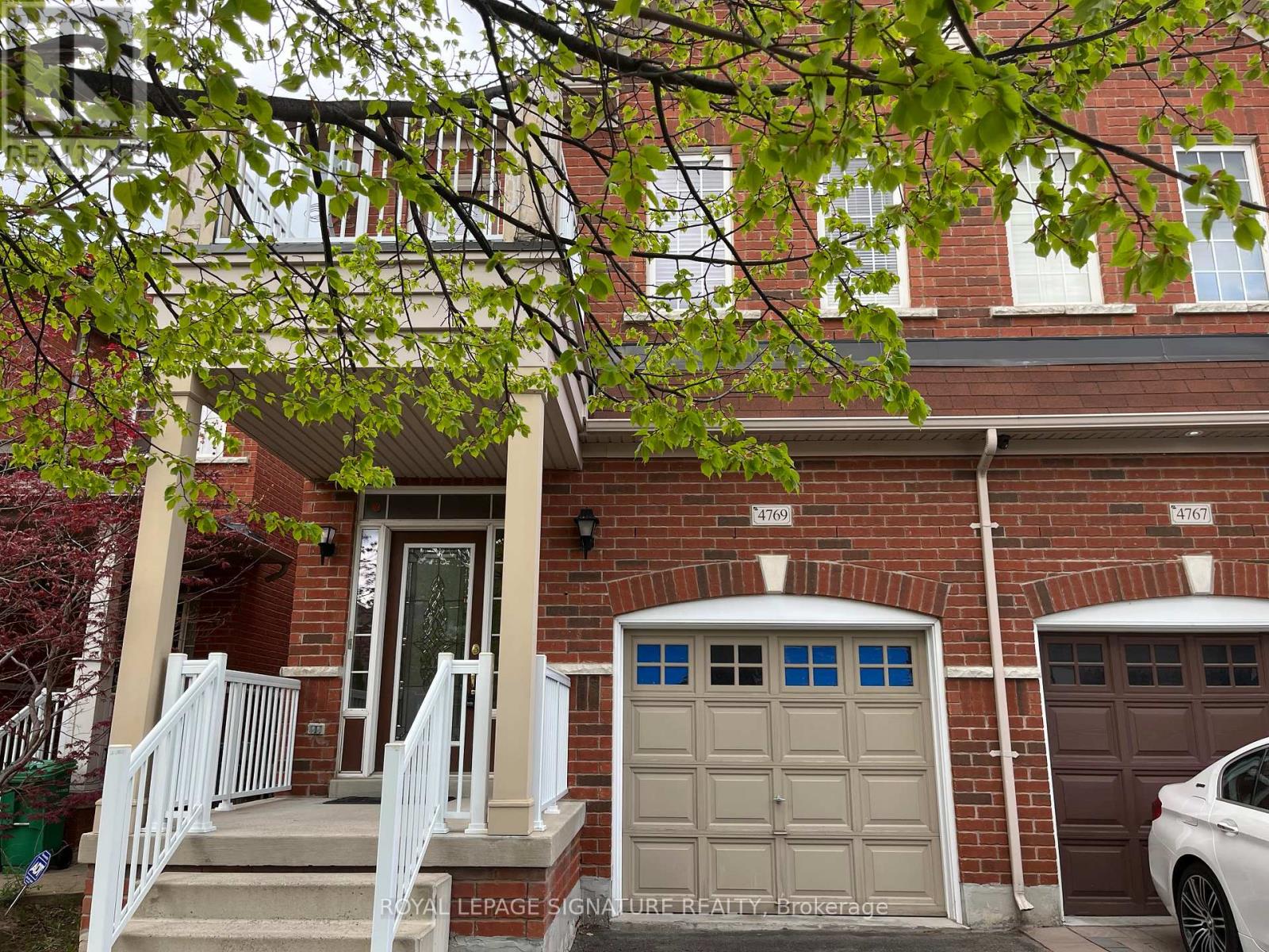 4769 Bluefeather Lane, Mississauga, Ontario  L5R 0C8 - Photo 3 - W13029652