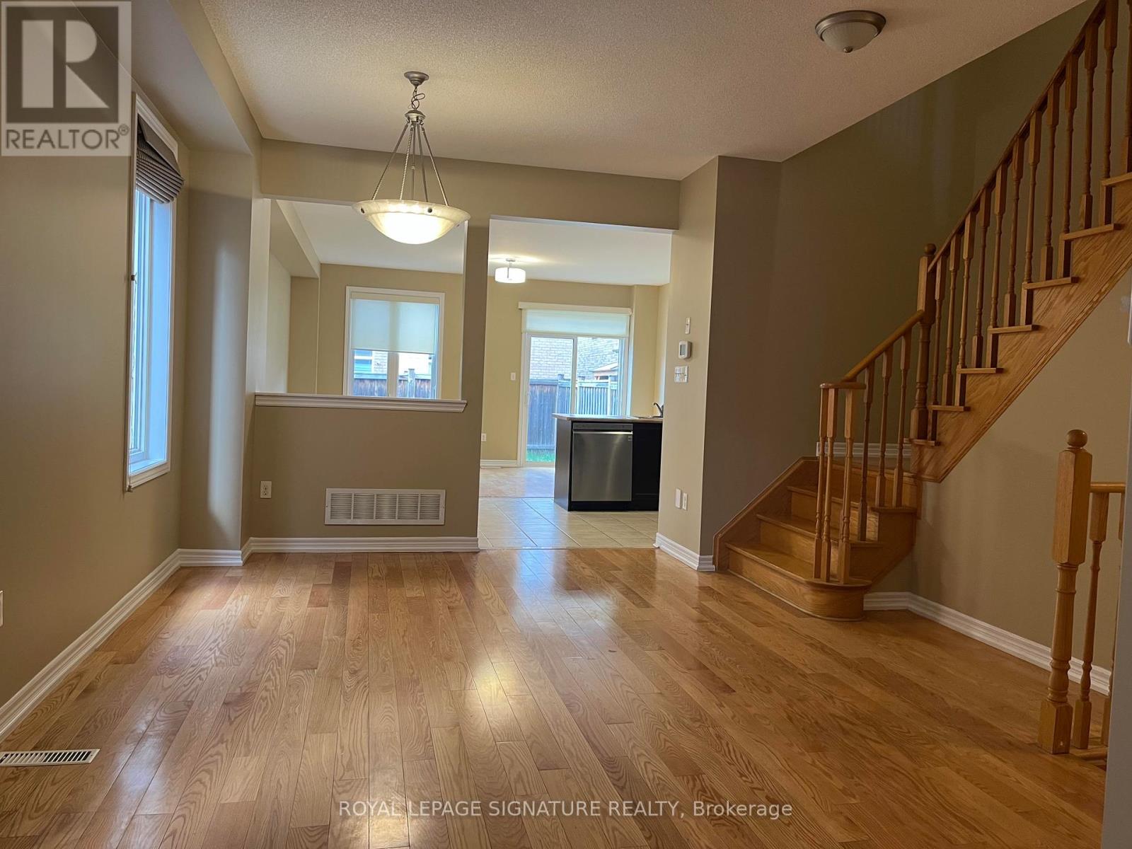 4769 Bluefeather Lane, Mississauga, Ontario  L5R 0C8 - Photo 6 - W13029652