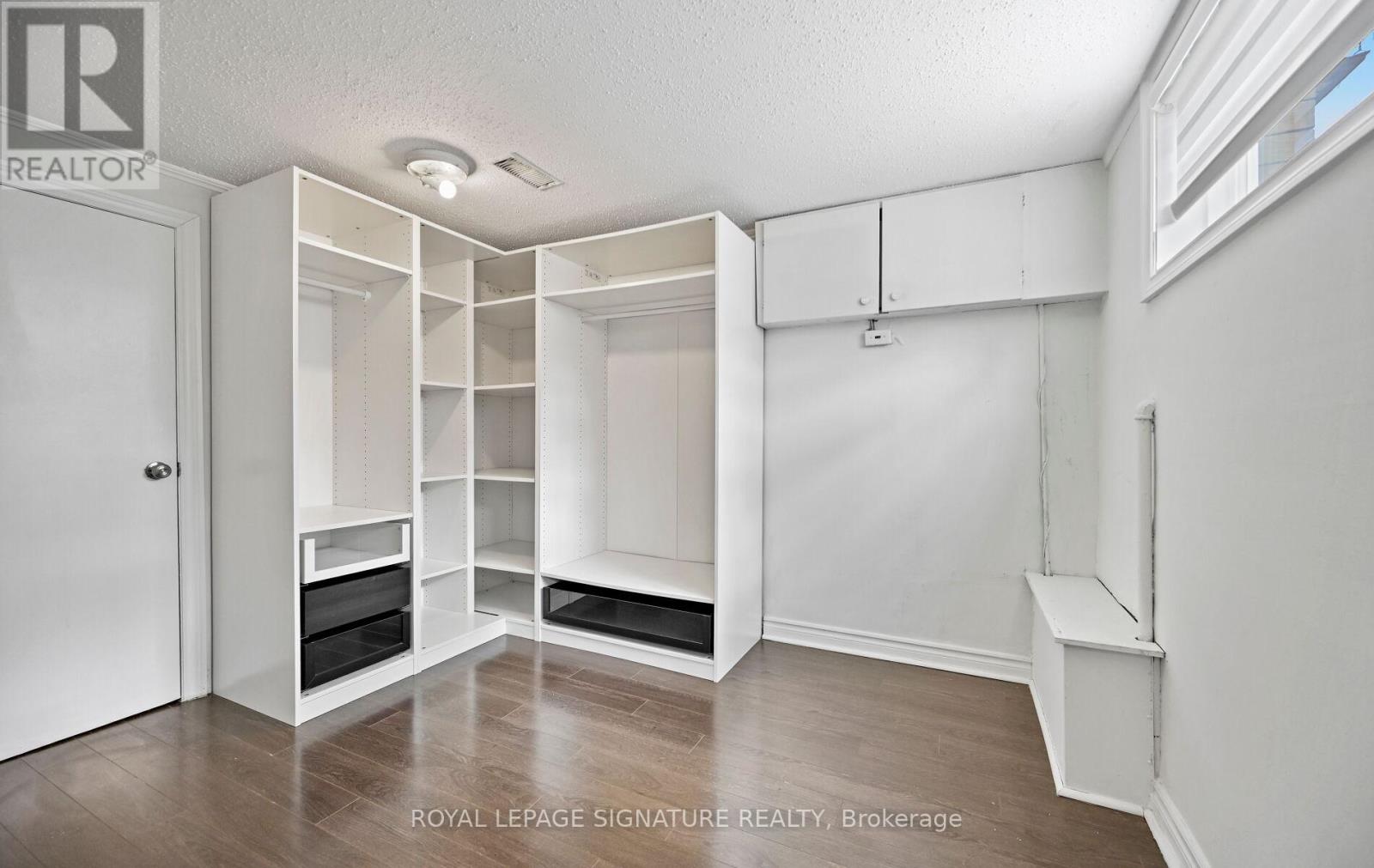 1207 Pinegrove Road, Oakville, Ontario  L6L 2W8 - Photo 22 - W13029688