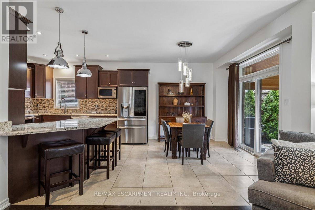 204 Vinton Road, Hamilton, Ontario  L9K 0G8 - Photo 14 - X13029488