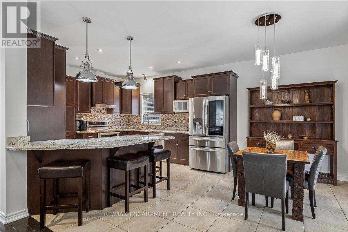 204 Vinton Road, Hamilton, Ontario  L9K 0G8 - Photo 16 - X13029488