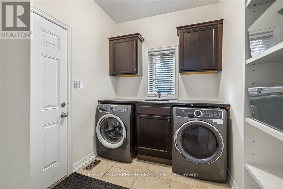 204 Vinton Road, Hamilton, Ontario  L9K 0G8 - Photo 21 - X13029488