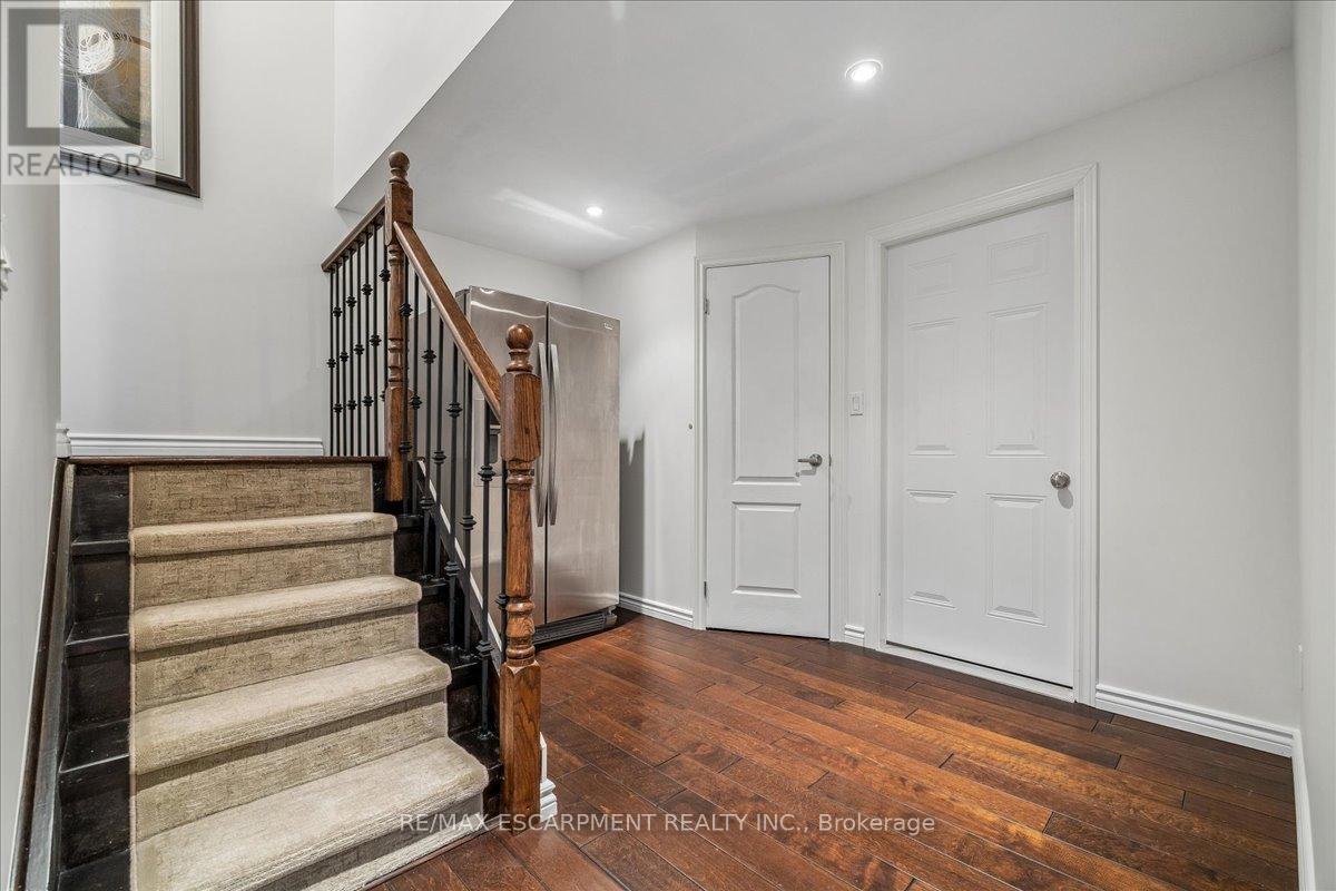 204 Vinton Road, Hamilton, Ontario  L9K 0G8 - Photo 36 - X13029488