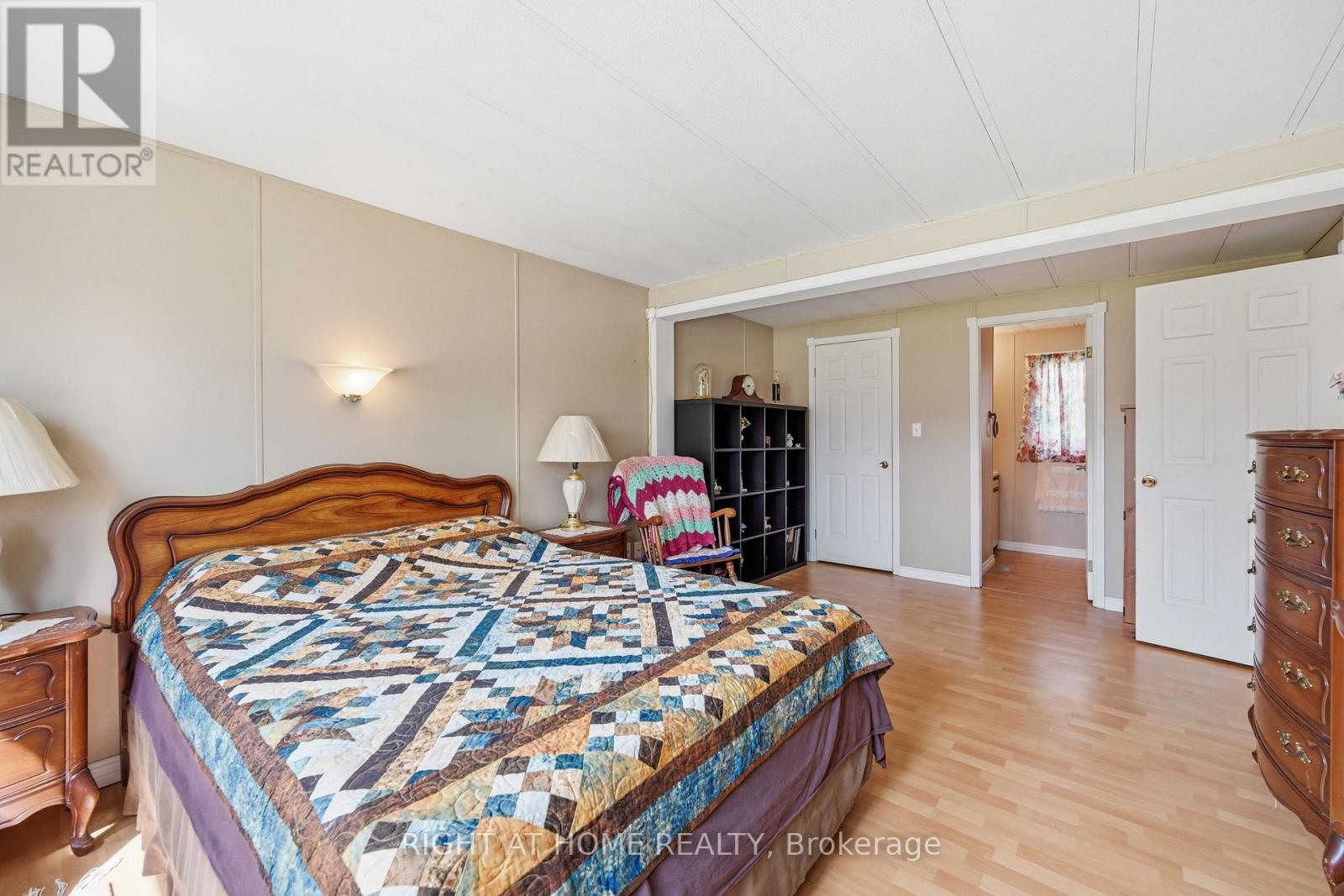 131 Hillside Cres - 1294 8th Concession Road W, Hamilton, Ontario  N0B 2J0 - Photo 14 - X13029604