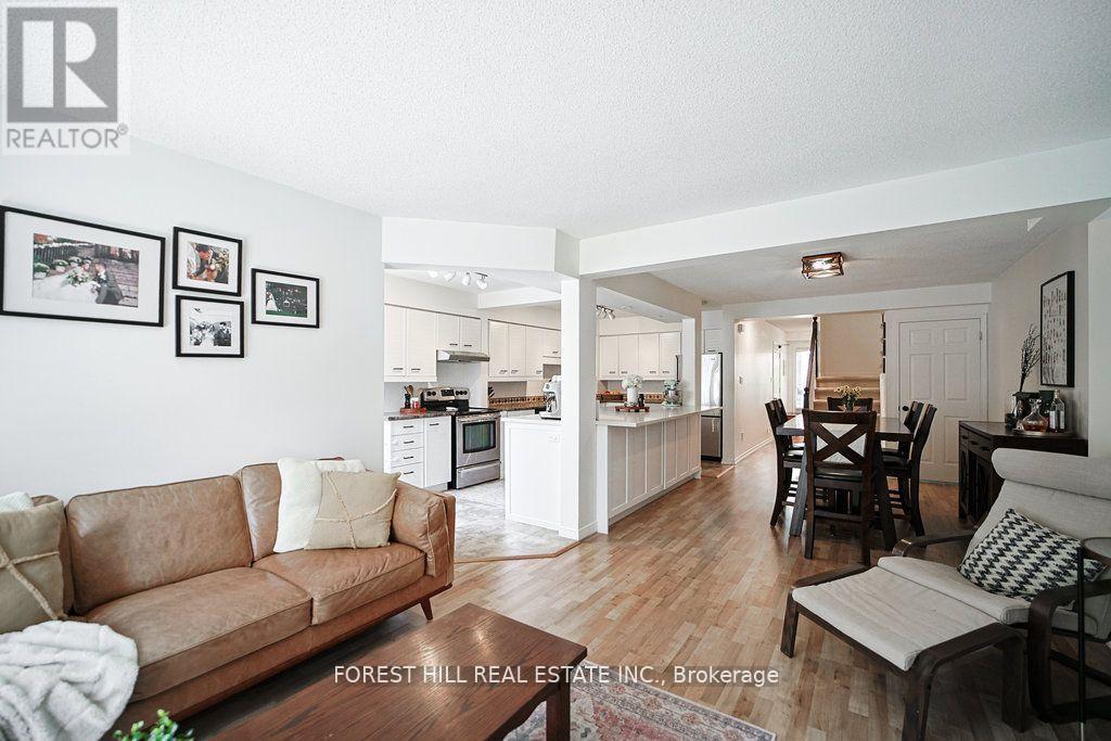 15 - 523 Beechwood Drive, Waterloo, Ontario  N2T 2G7 - Photo 5 - X13029660