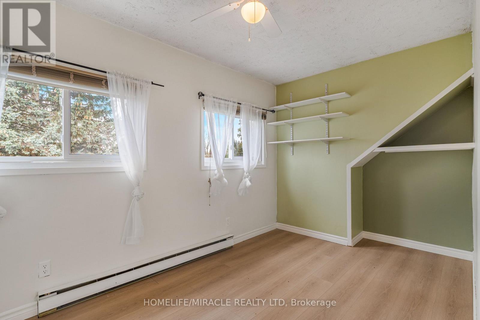 3318 Sinnicks Avenue, Niagara Falls, Ontario  L2J 2G3 - Photo 18 - X13029692