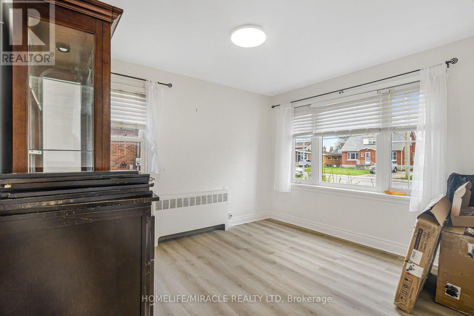 3318 Sinnicks Avenue, Niagara Falls, Ontario  L2J 2G3 - Photo 21 - X13029692