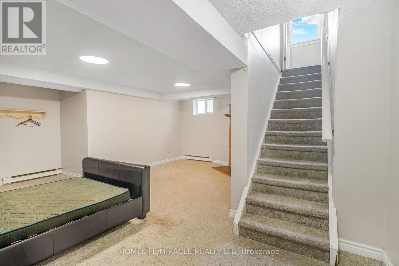 3318 Sinnicks Avenue, Niagara Falls, Ontario  L2J 2G3 - Photo 28 - X13029692