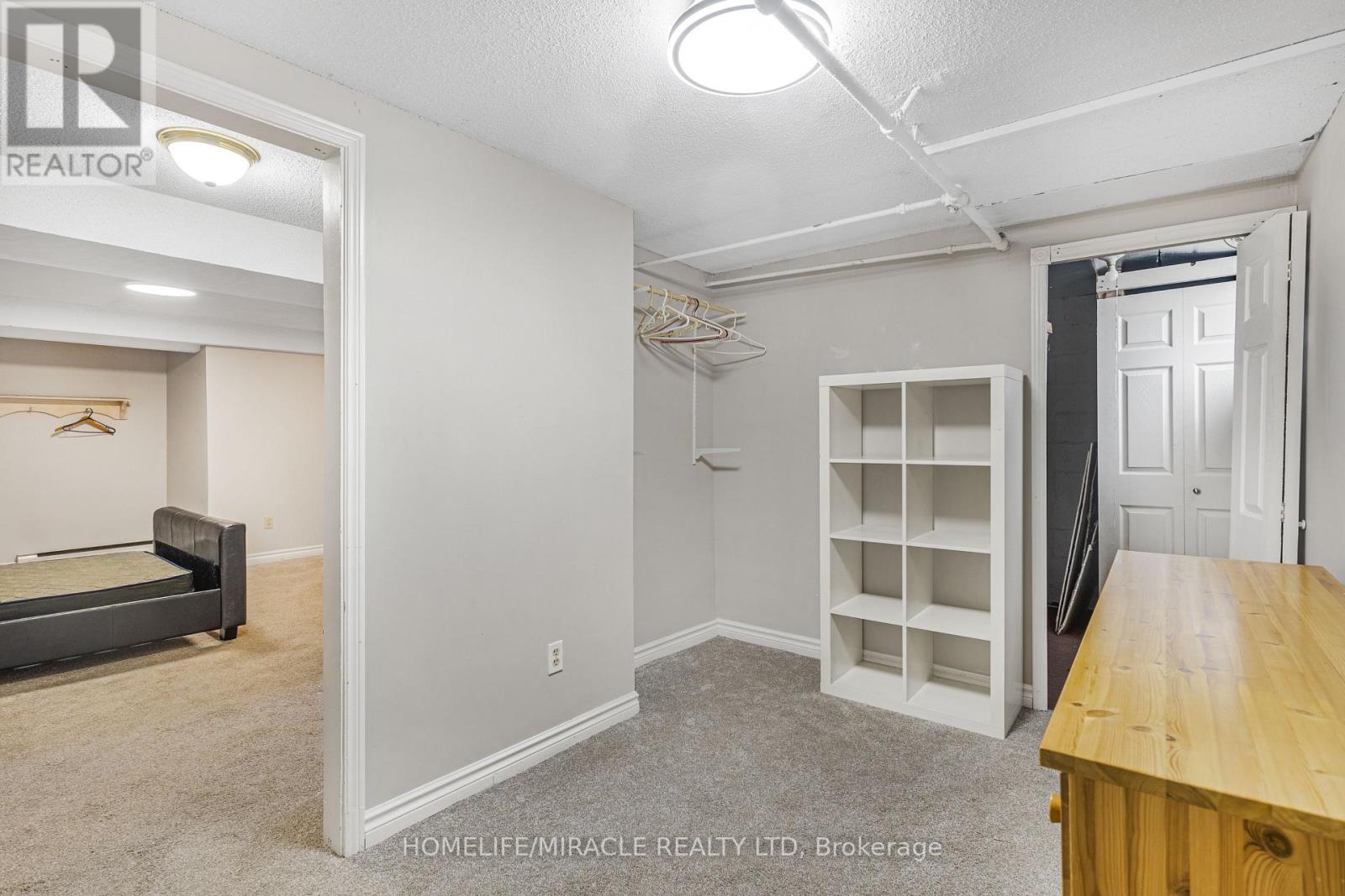 3318 Sinnicks Avenue, Niagara Falls, Ontario  L2J 2G3 - Photo 36 - X13029692