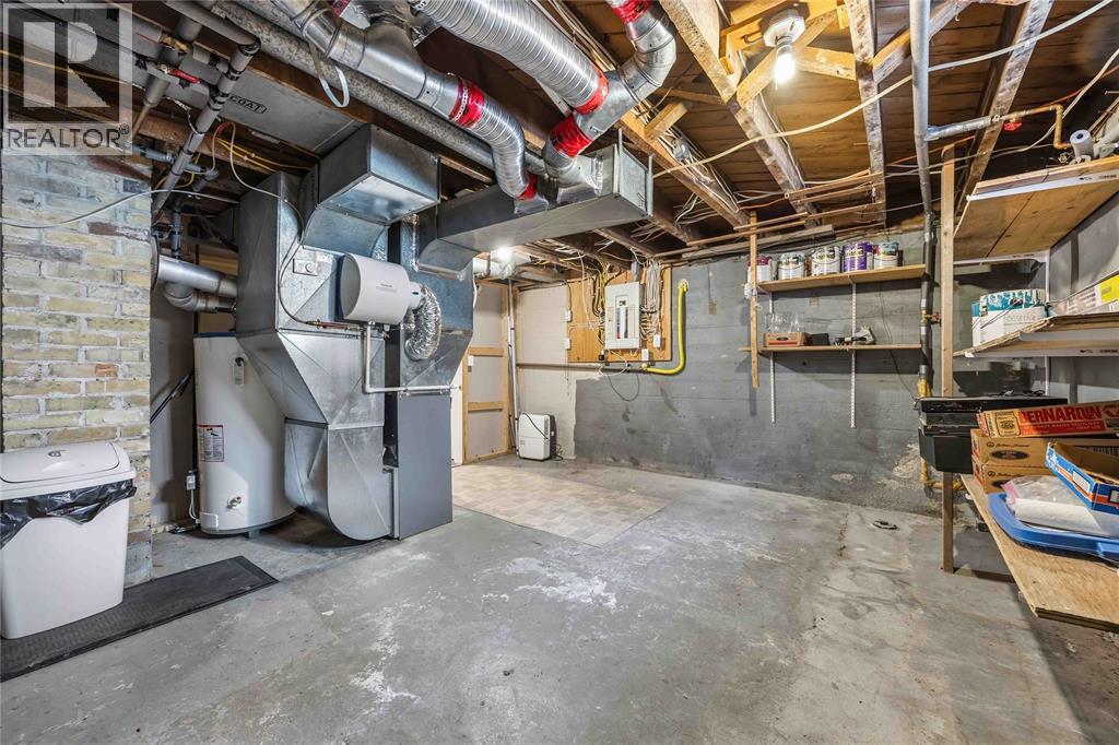 530 Plympton Street, Plympton-Wyoming, Ontario  N0N 1T0 - Photo 35 - 26008863