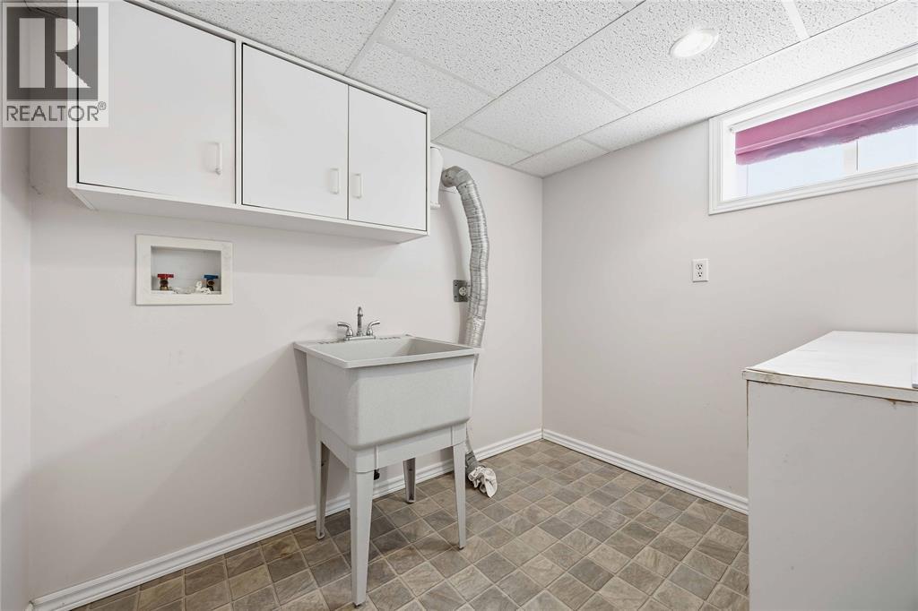 530 Plympton Street, Plympton-Wyoming, Ontario  N0N 1T0 - Photo 34 - 26008863