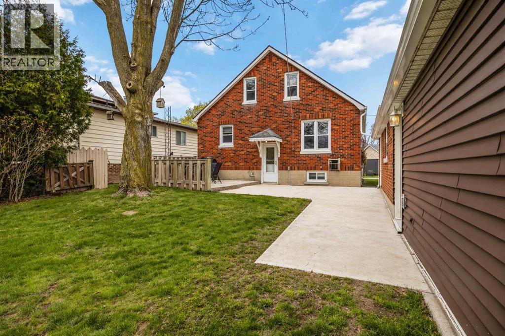 530 Plympton Street, Plympton-Wyoming, Ontario  N0N 1T0 - Photo 6 - 26008863