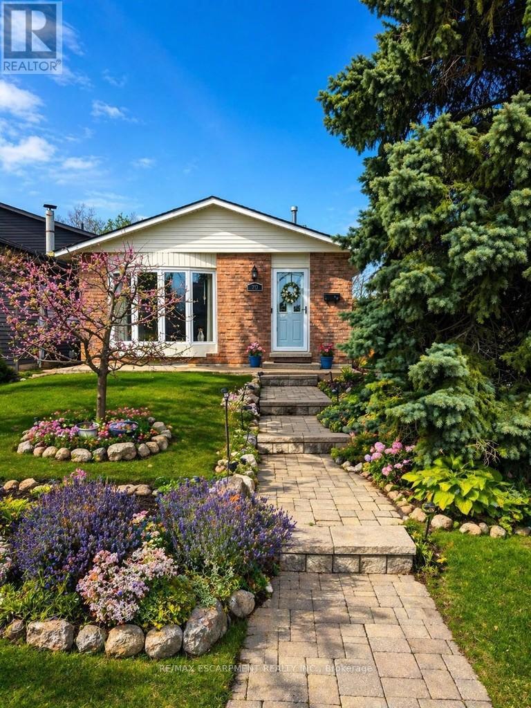 70 ATHENIA DRIVE, Hamilton, Ontario