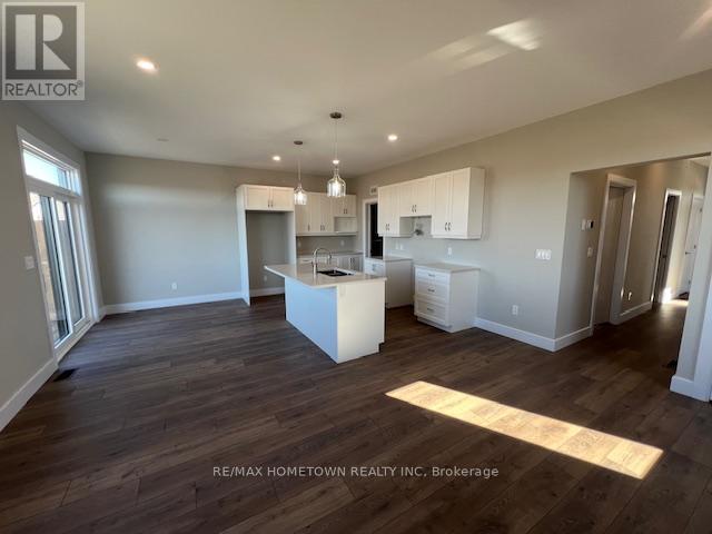 1013 Dobbie Street, Brockville, Ontario  K6V 7N1 - Photo 5 - X13029834