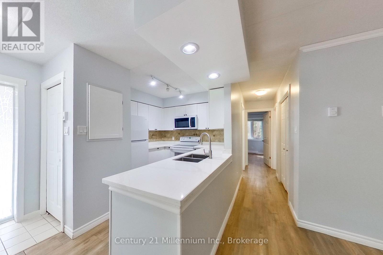 193 - 49 Trott Boulevard, Collingwood, Ontario  L9Y 5B8 - Photo 10 - S13029946