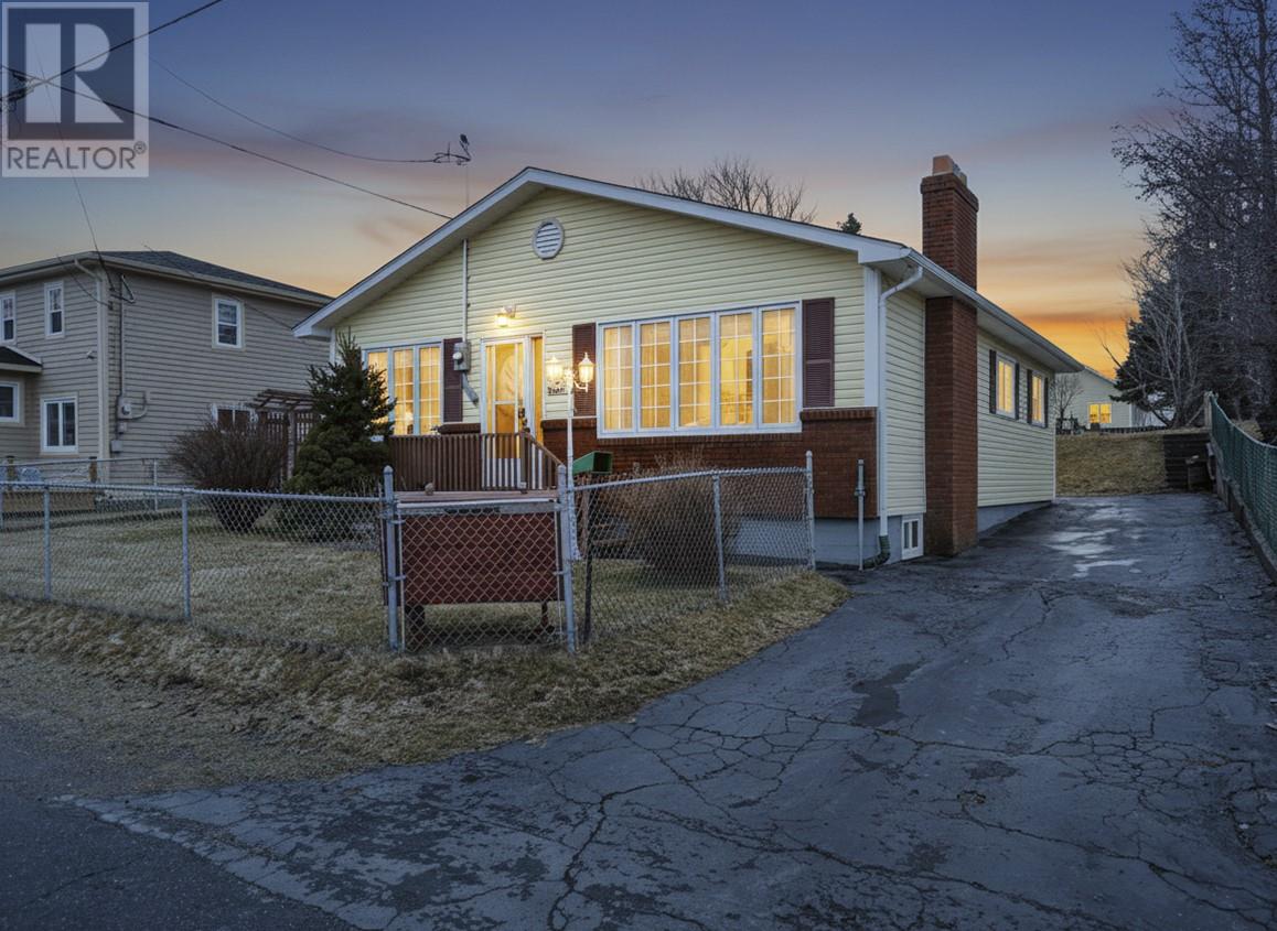 218 George Mercer Drive, Bay Roberts, Newfoundland & Labrador  A0A 1X0 - Photo 36 - 1296481