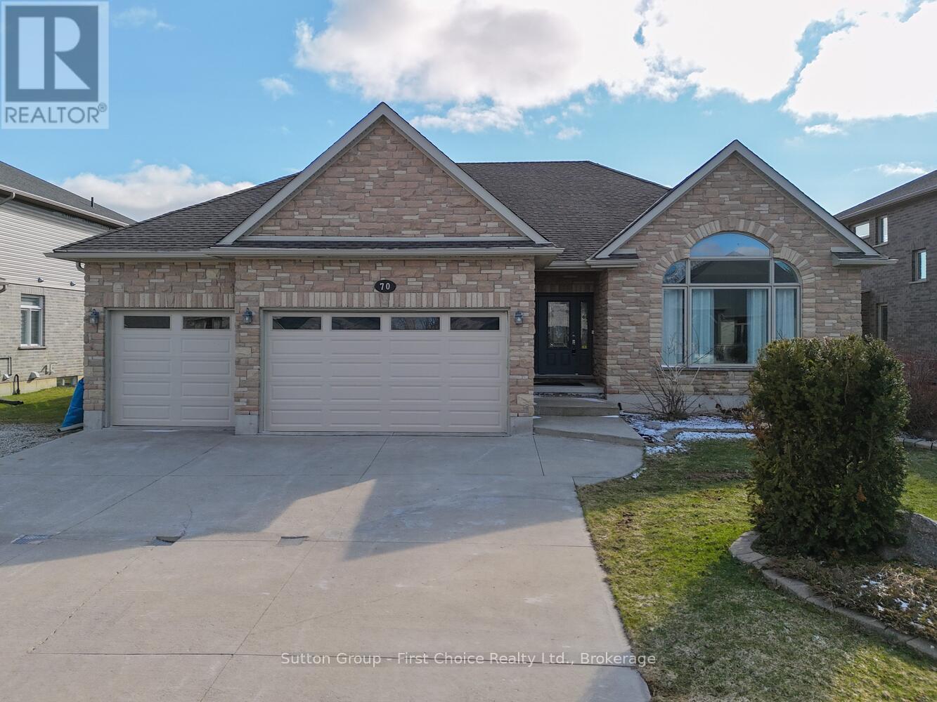 70 Kenton Street, West Perth, Ontario  N0K 1N0 - Photo 1 - X13029696