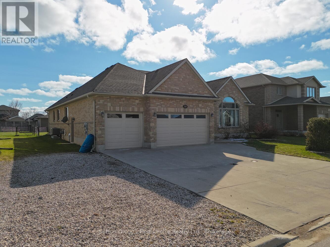 70 Kenton Street, West Perth, Ontario  N0K 1N0 - Photo 2 - X13029696