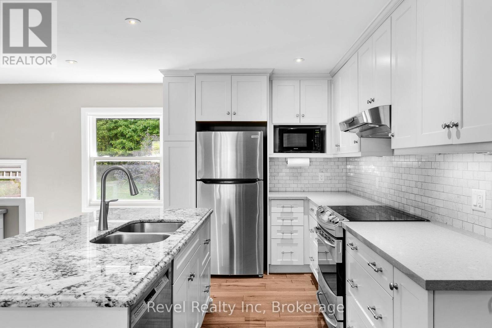 19 Sandy Plains Road, Seguin, Ontario  P2A 2W8 - Photo 4 - X13030026