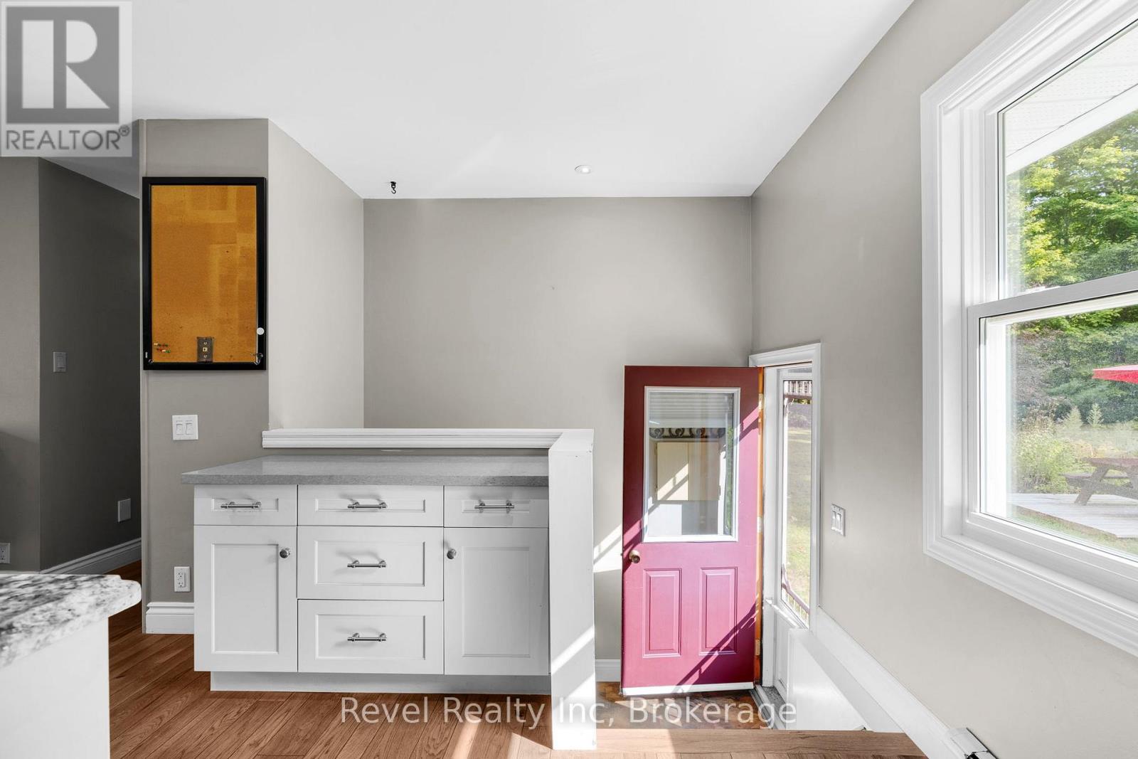 19 Sandy Plains Road, Seguin, Ontario  P2A 2W8 - Photo 6 - X13030026