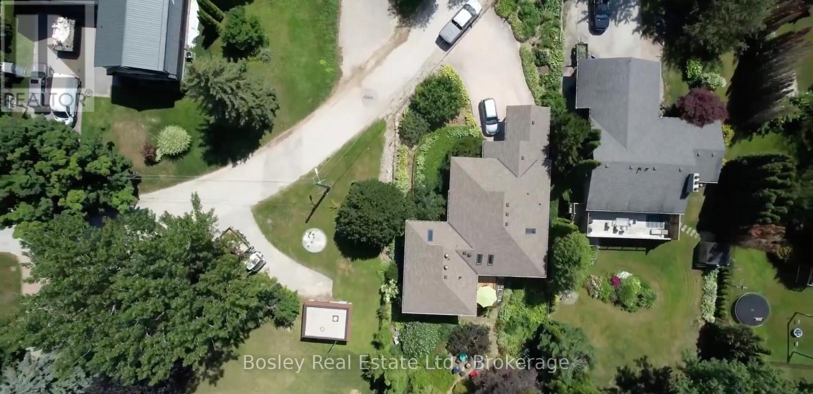 96 Moore Crescent, Blue Mountains, Ontario  N0H 2P0 - Photo 3 - X13030050