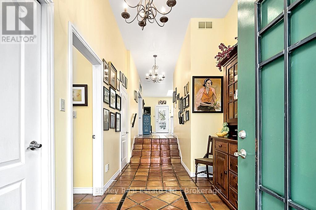 96 Moore Crescent, Blue Mountains, Ontario  N0H 2P0 - Photo 5 - X13030050