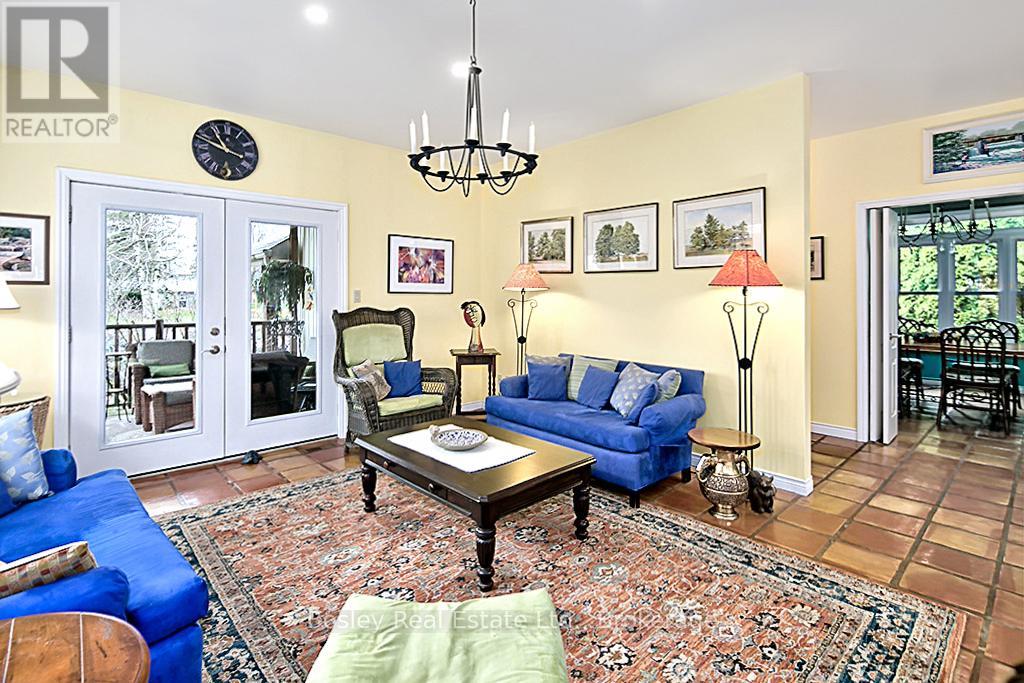 96 Moore Crescent, Blue Mountains, Ontario  N0H 2P0 - Photo 8 - X13030050