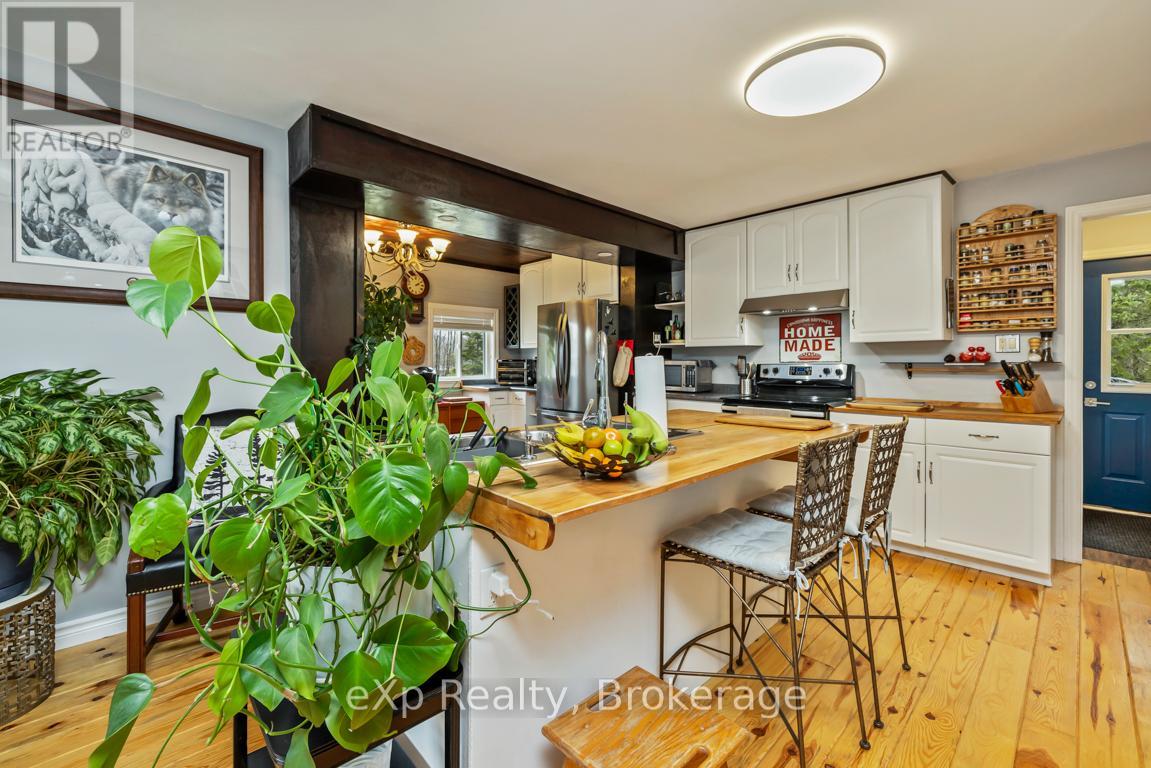 20 Sunnyshore Park Drive, Mckellar, Ontario  P2A 0B5 - Photo 3 - X13030076