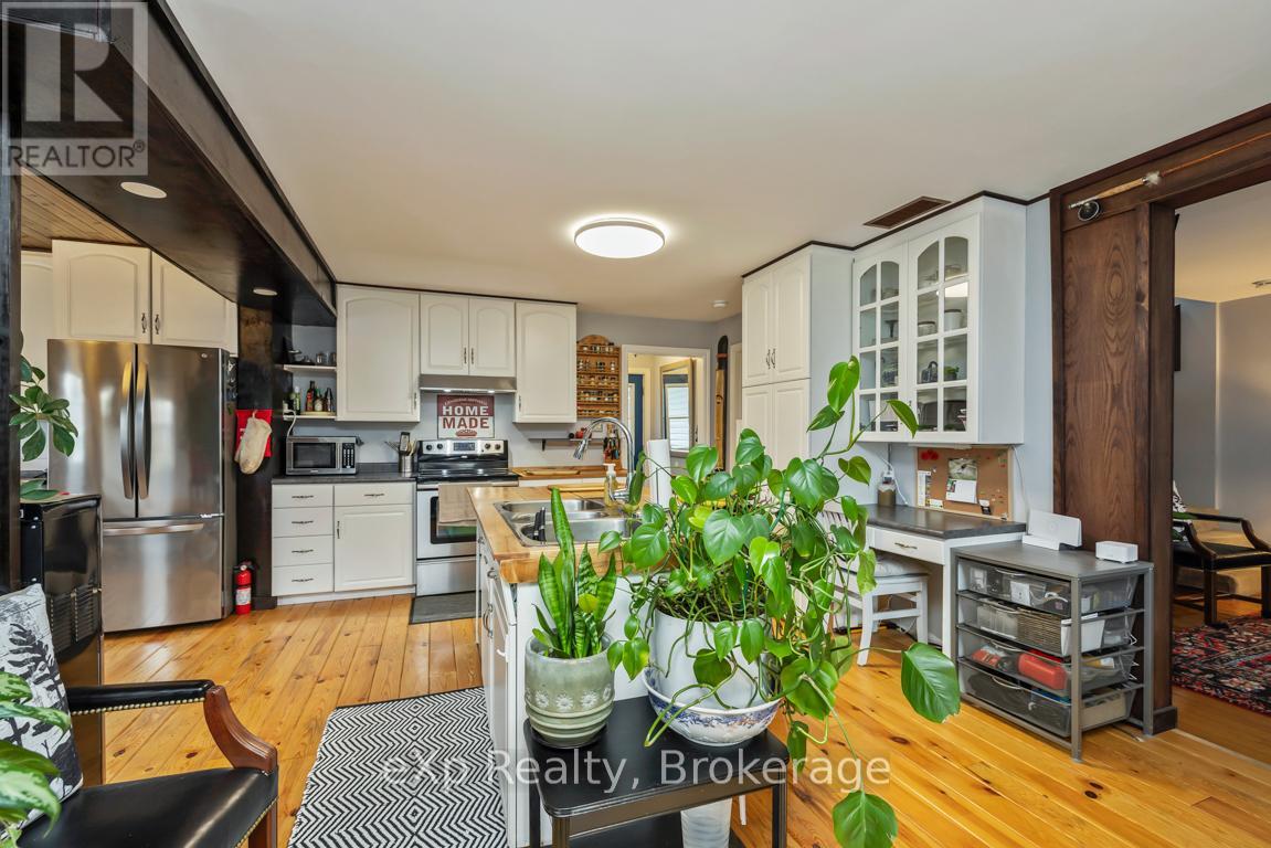 20 Sunnyshore Park Drive, Mckellar, Ontario  P2A 0B5 - Photo 4 - X13030076