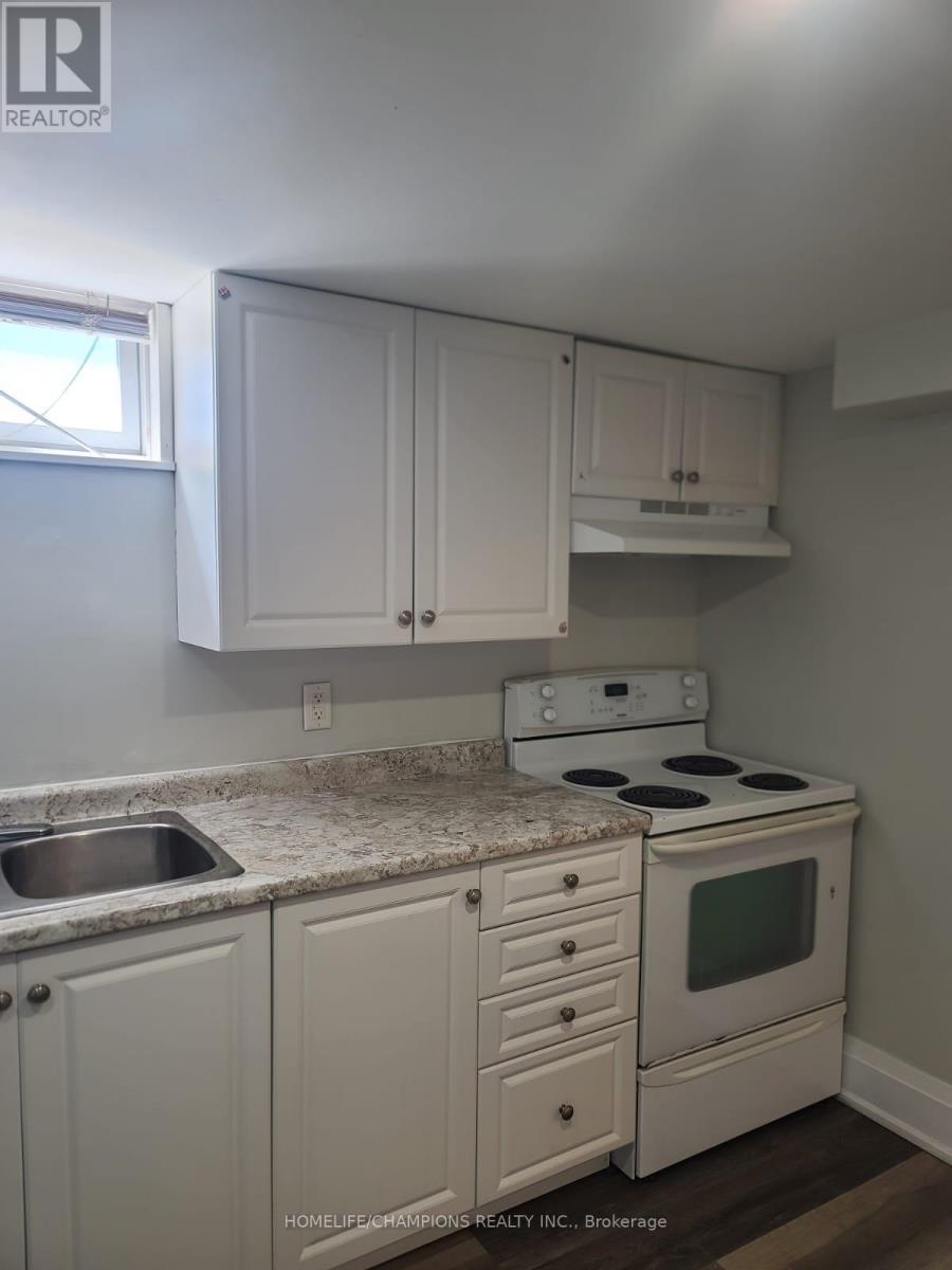 462 Loring Street, Oshawa, Ontario  L1H 6K8 - Photo 3 - E13025074