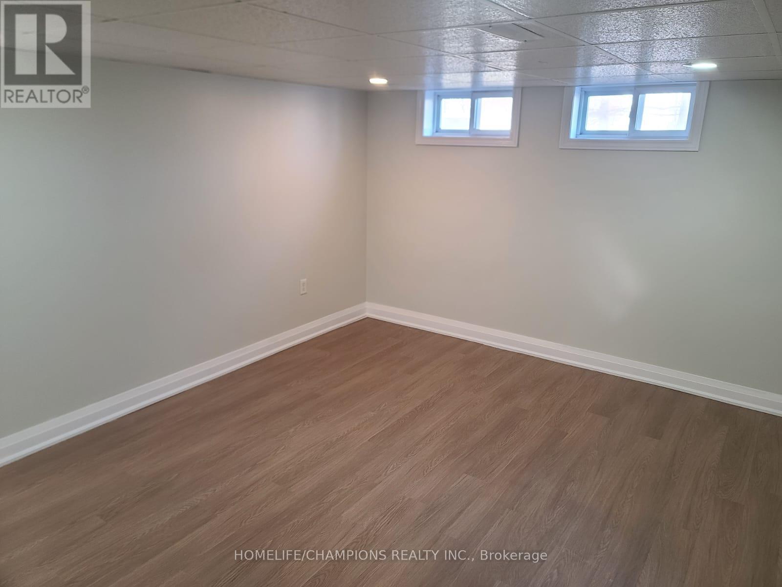 462 Loring Street, Oshawa, Ontario  L1H 6K8 - Photo 8 - E13025074