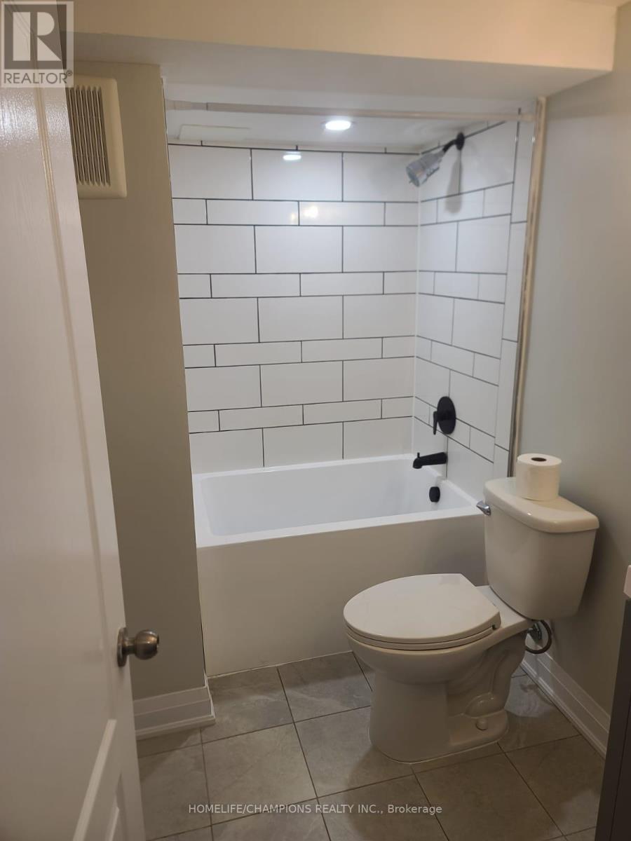 462 Loring Street, Oshawa, Ontario  L1H 6K8 - Photo 9 - E13025074