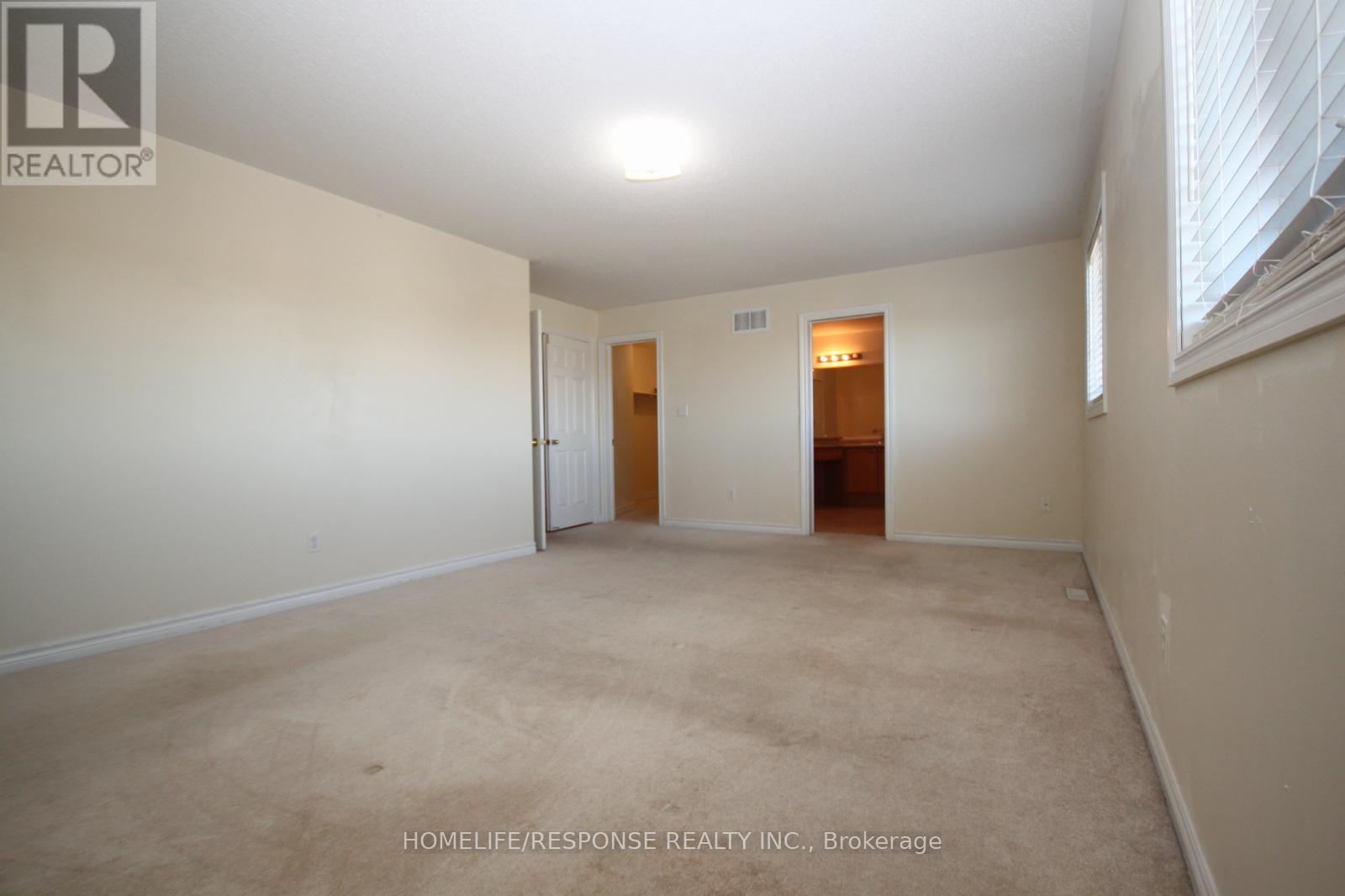 517 Fernforest Drive, Brampton, Ontario  L6R 0S8 - Photo 11 - W13027284