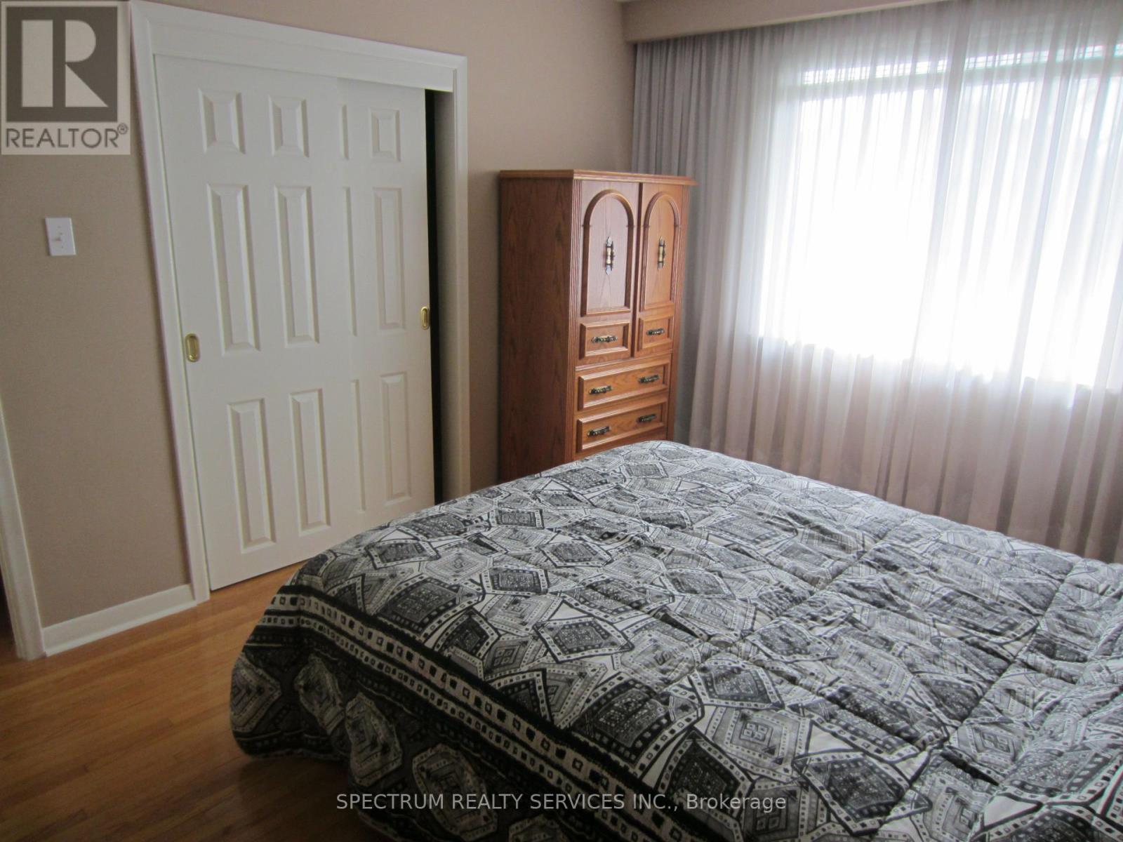 409 Patricia Avenue, Toronto, Ontario  M2R 2N1 - Photo 23 - C13029474