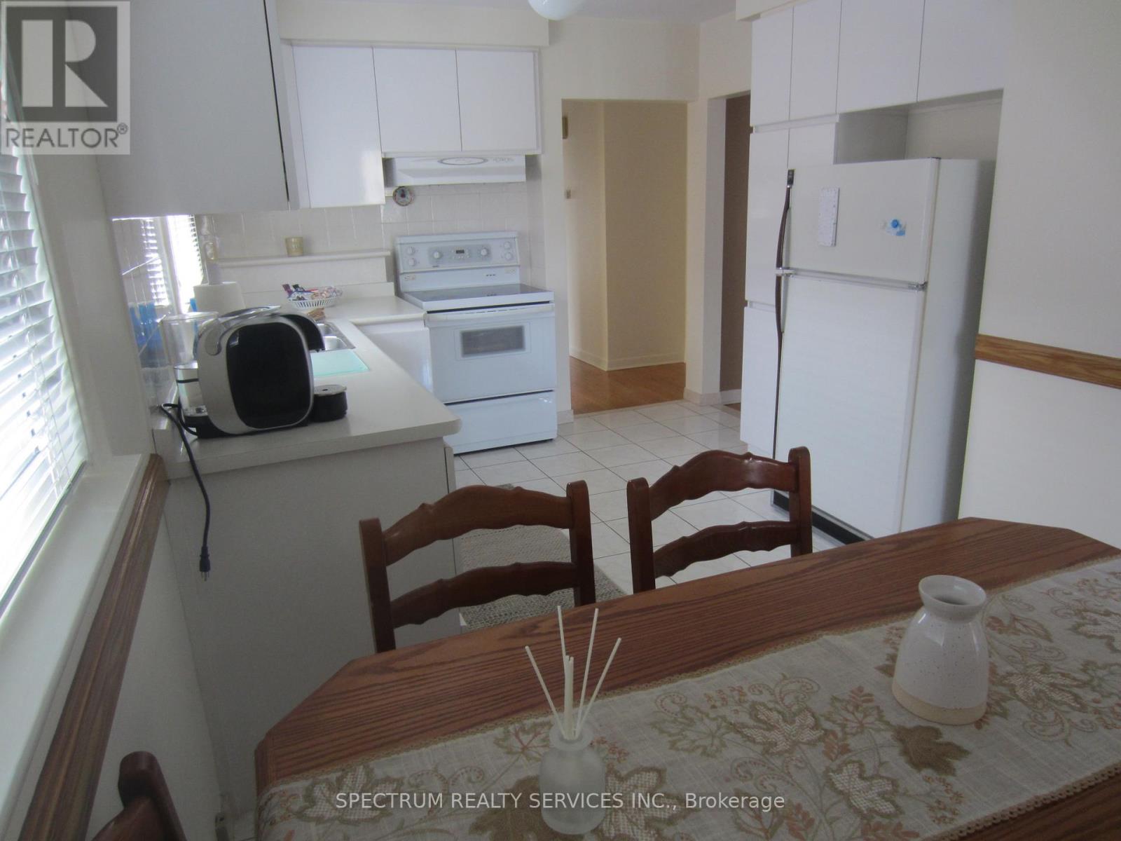 409 Patricia Avenue, Toronto, Ontario  M2R 2N1 - Photo 10 - C13029474