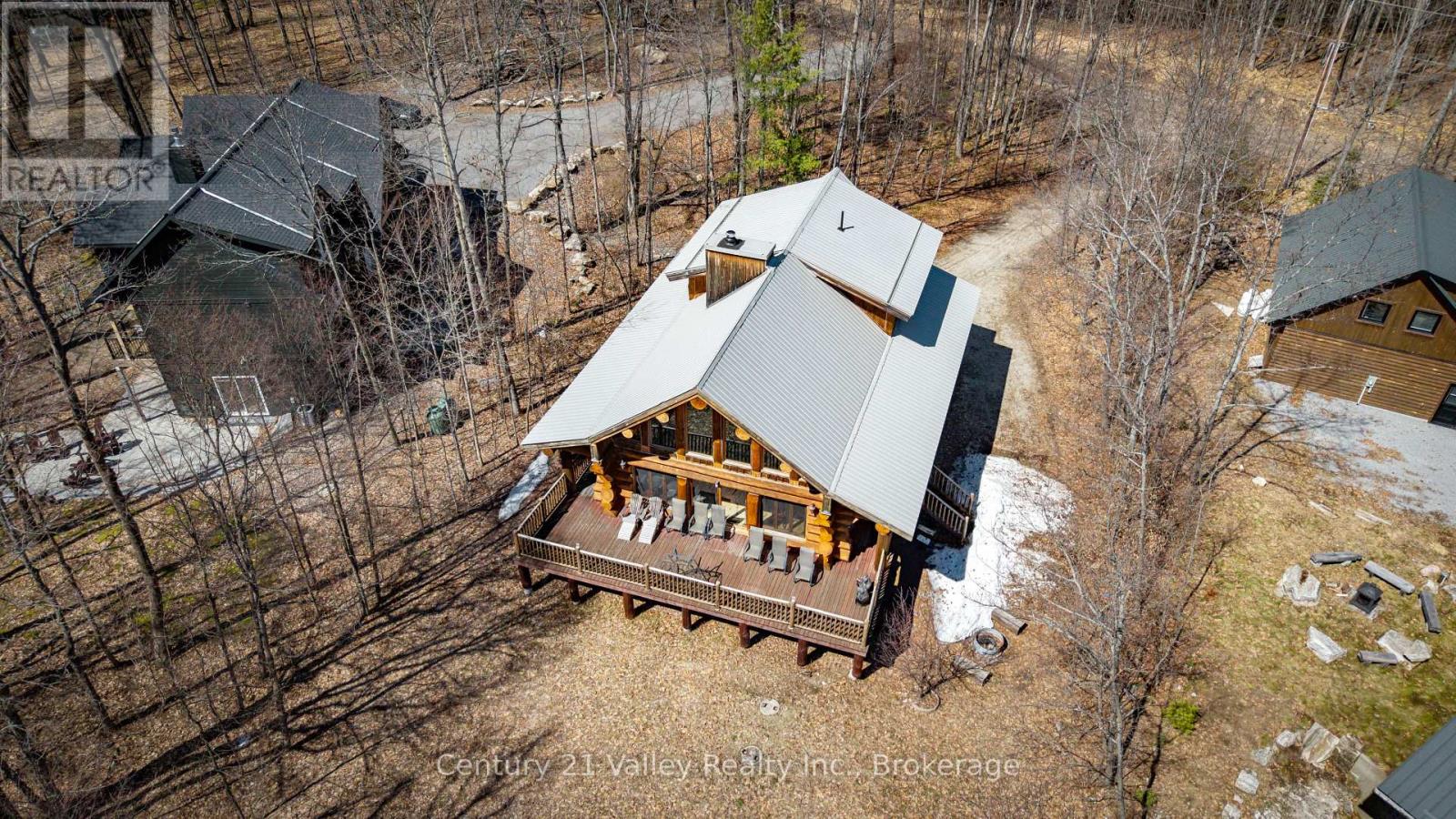 42 Crestview Drive, Greater Madawaska, Ontario  K0J 1H0 - Photo 4 - X12755464