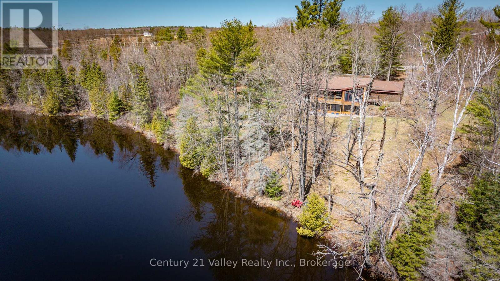 3233 Calabogie Road, Greater Madawaska, Ontario  K0J 1H0 - Photo 5 - X12821734