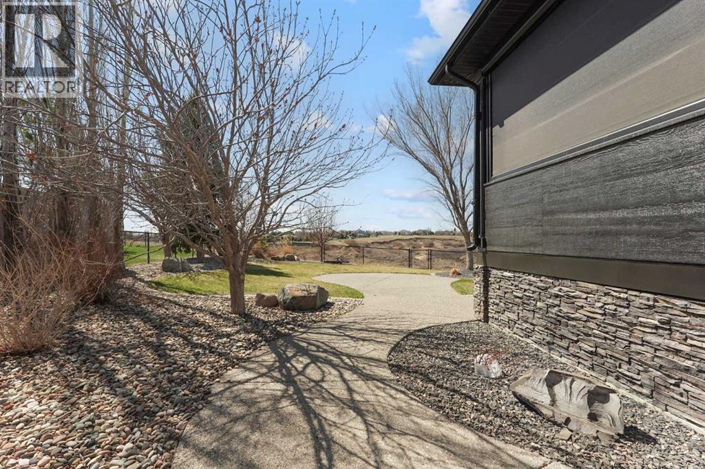 3048 40 Avenue S, Lethbridge, Alberta  T1K 6Z9 - Photo 40 - A2304130